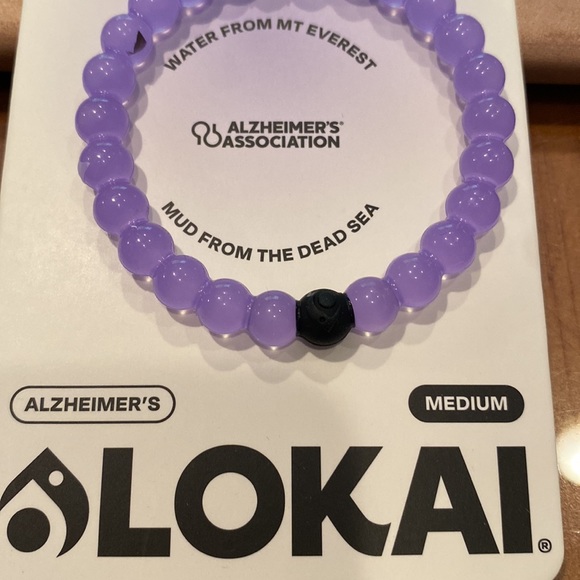 Brand new size medium Lokai bracelet color purple - Picture 6 of 6